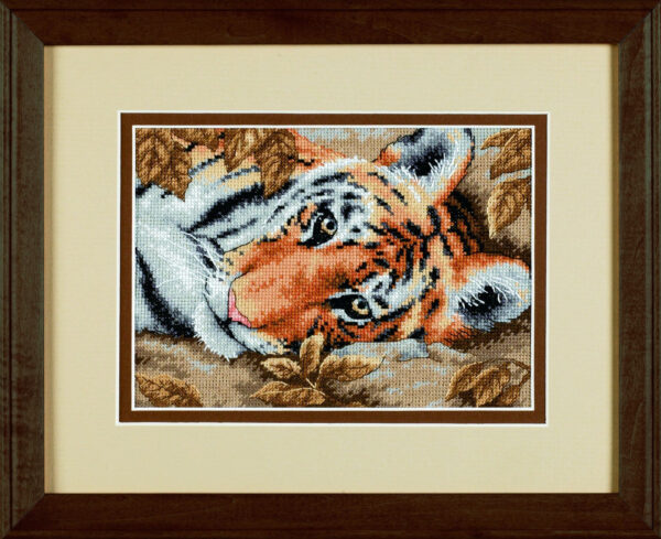 Beguiling Tiger D65056