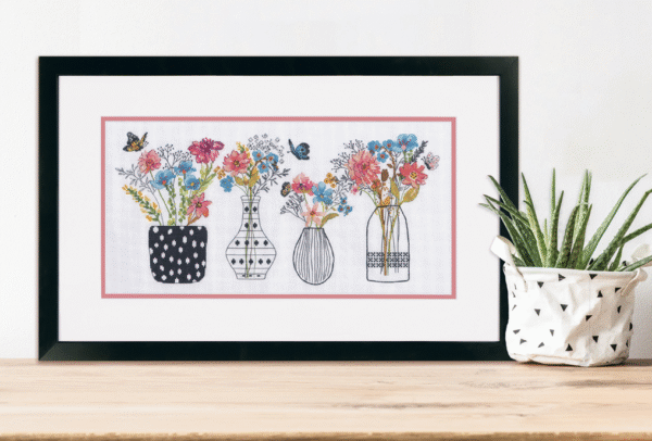 Cross stitch kit "Wildflower vases" D70-35431