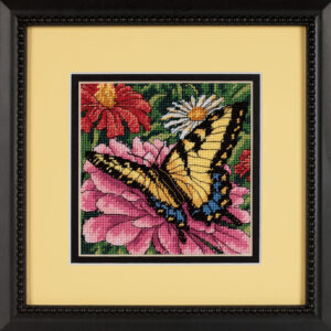 Cross stitch kit "Butterfly on Zinnia" D07232