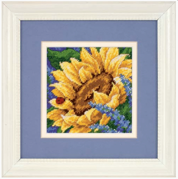 Cross stitch kit "Sunflower and Ladybug" 13x13 cm D17066