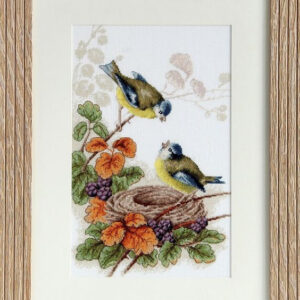 Birds in nest SB215