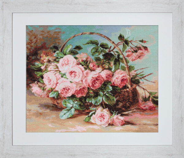 Basket of Roses SG547