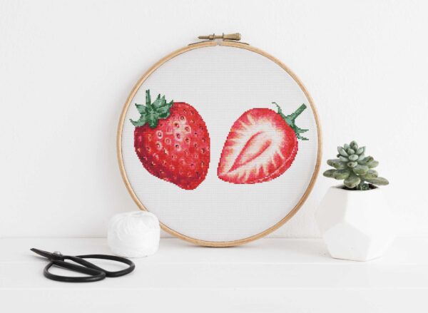 Strawberries OT1425 - Image 2