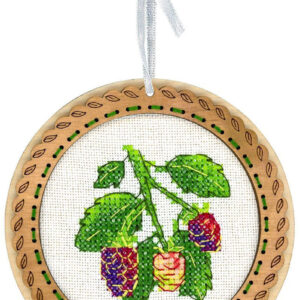 Tikand puidul Miniature. Summer berries. Blackberries 10x10 cm SO-132