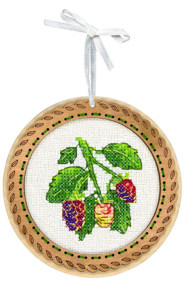 Tikand puidul Miniature. Summer berries. Blackberries 10x10 cm SO-132